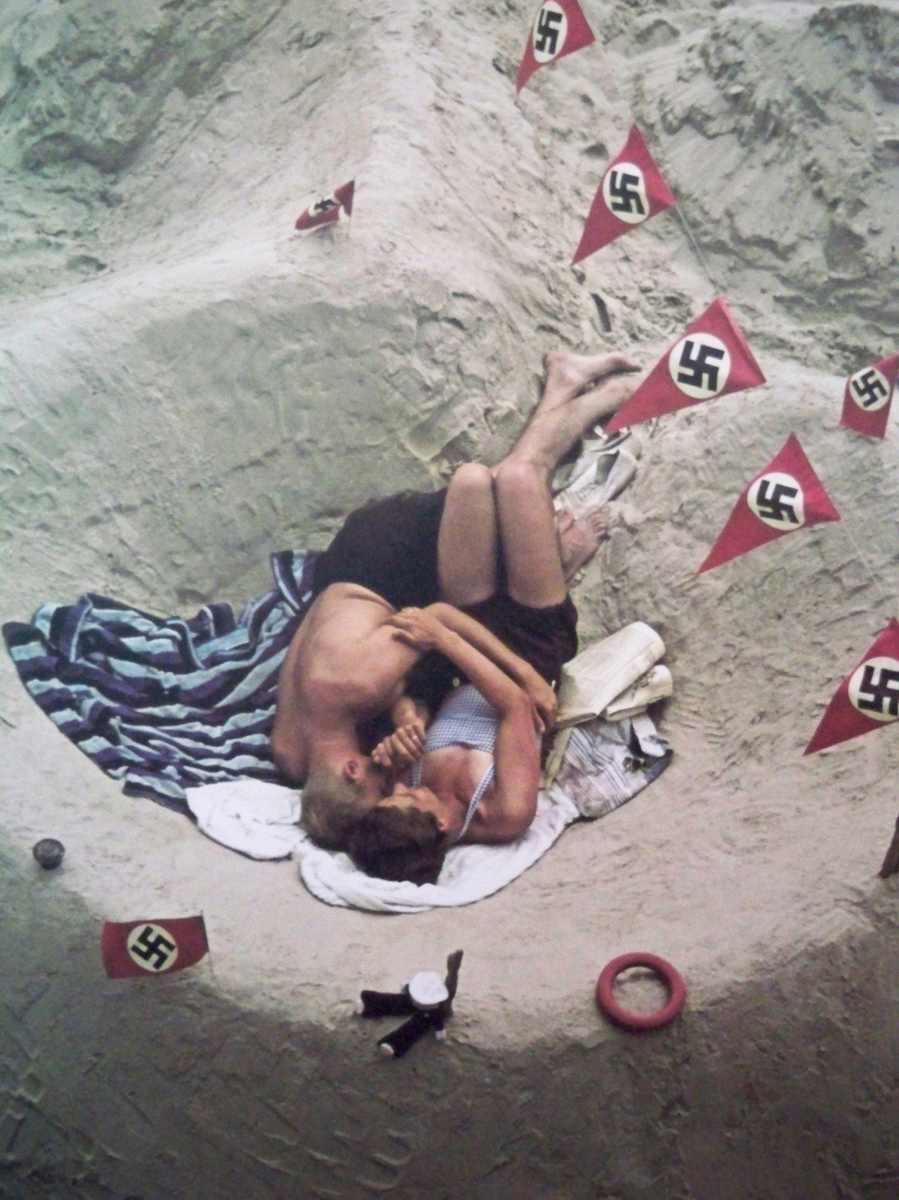 german-couple-beach-1939